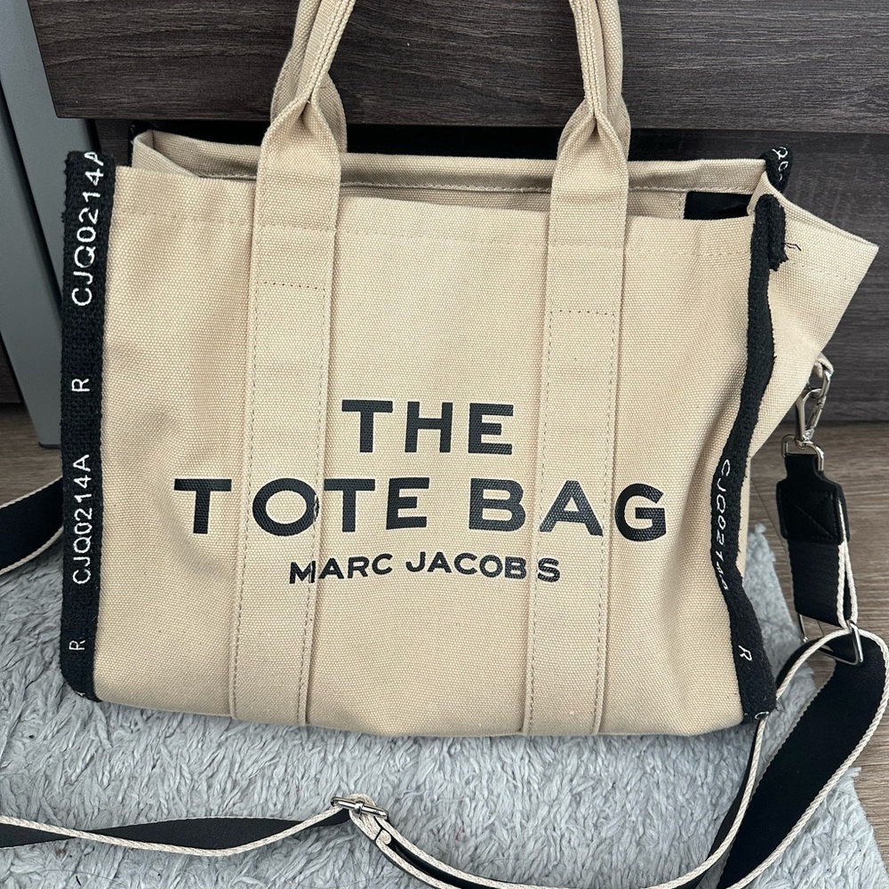 MARC JACOBS THE TOTE BAG JACQUARD
